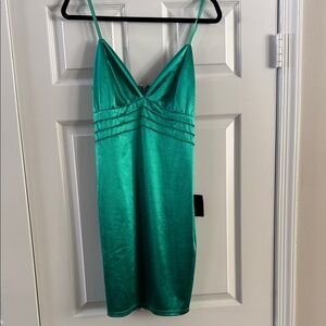 Lulu's Vibrant Green Satin Dress